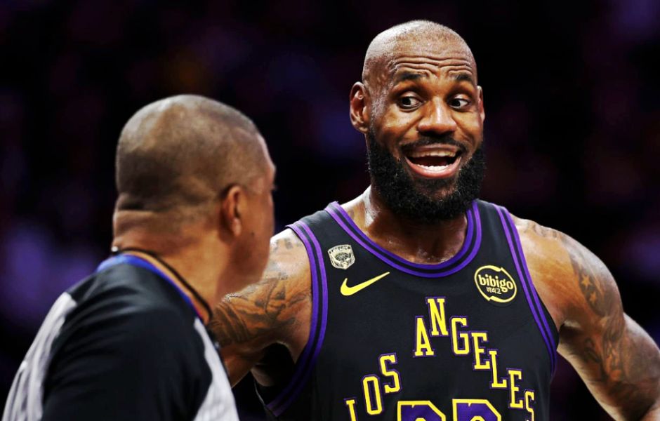 NBA季后赛犯规吹罚数提升11%！裁判负责人：底线是动作不能粗野失控